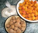 How to make pitted apricot jam: the most delicious apricot jam recipes for the winter
